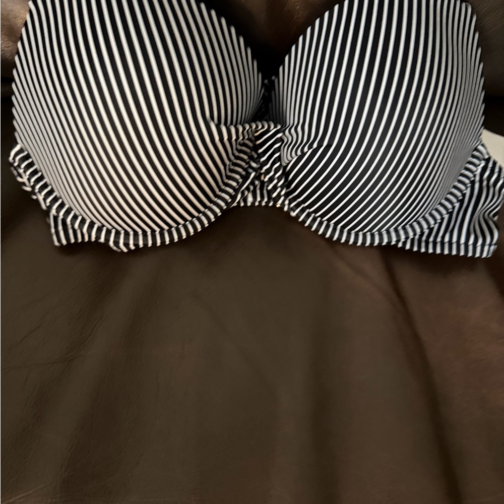 Shade & Shore Monochrome Striped Bikini Top 34D